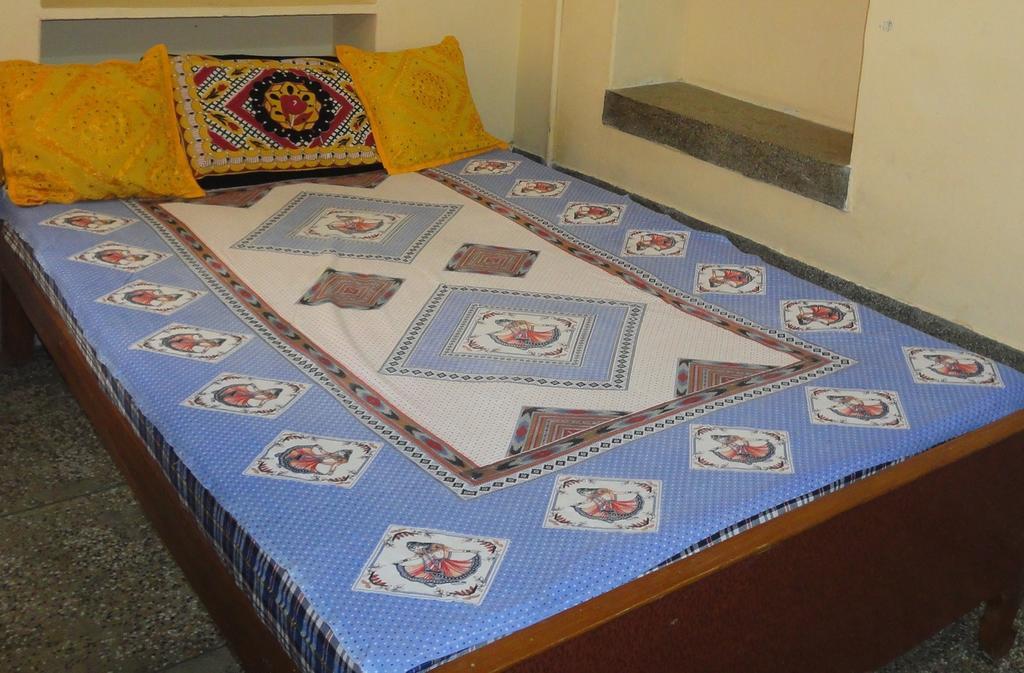 Hotel Temple View Jaisalmer Quarto foto